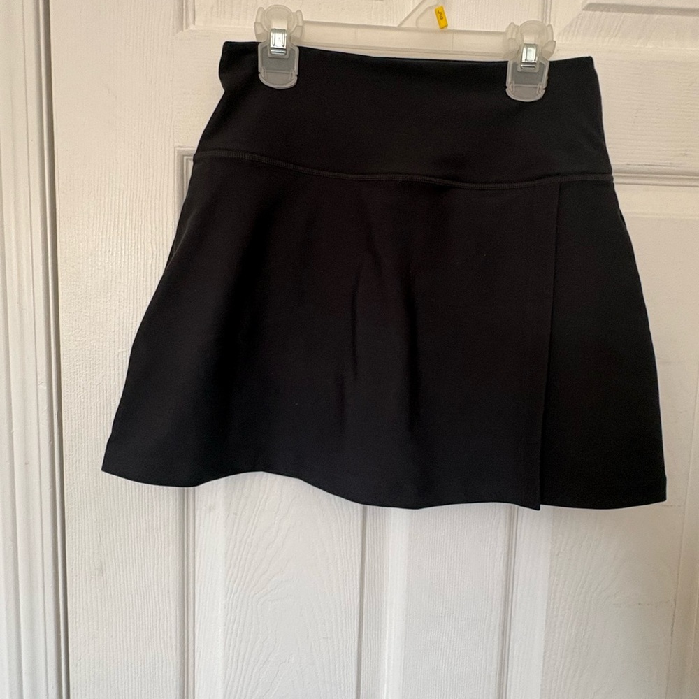Elegant Black Mini Skirt